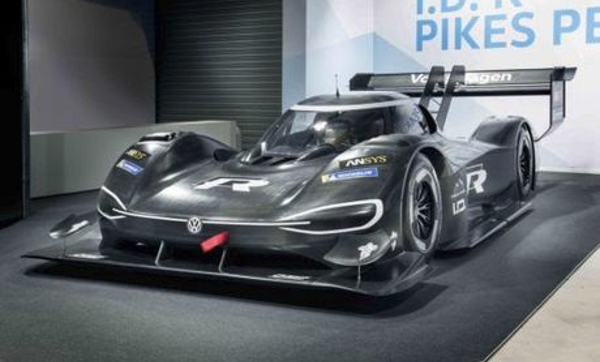 Volkswagen Group : Volkswagen dévoile l’I.D.R Pikes Peak