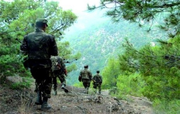 Une casemate pour terroristes contenant 5 bombes artisanales détruite à Tizi Ouzou  (MDN)