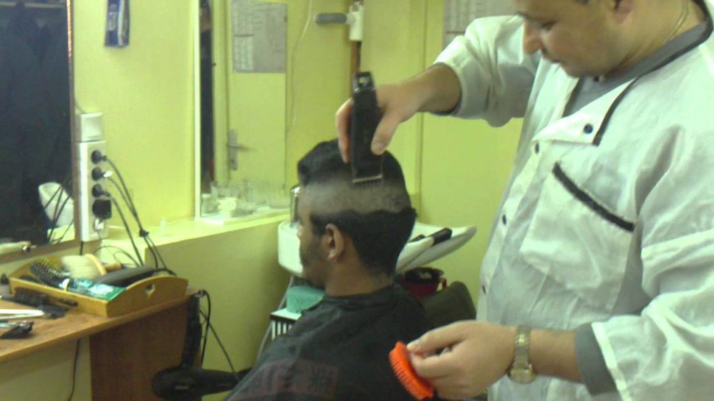 23 personnes victimes de chutes de cheveux et d’irritations graves: Une mixture capillaire douteuse en vogue chez les coiffeurs