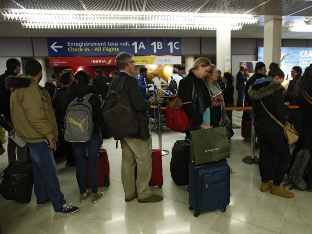 Etats-Unis: des mesures de sécurité plus strictes imposées aux voyageurs