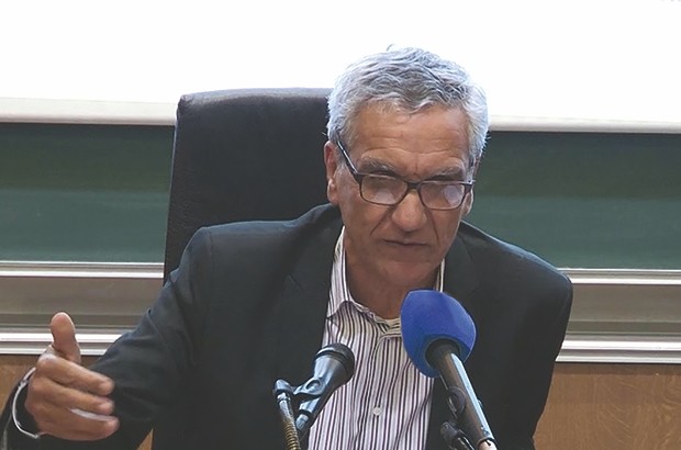 Hend Sadi, lors d’une conférence hier à Alger : «Le débat sur la transcription de tamazight est faux»