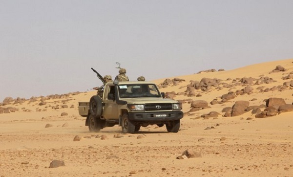 Lutte antiterroriste: un pistolet mitrailleur et un lot de munitions saisis à Ouargla (MDN)