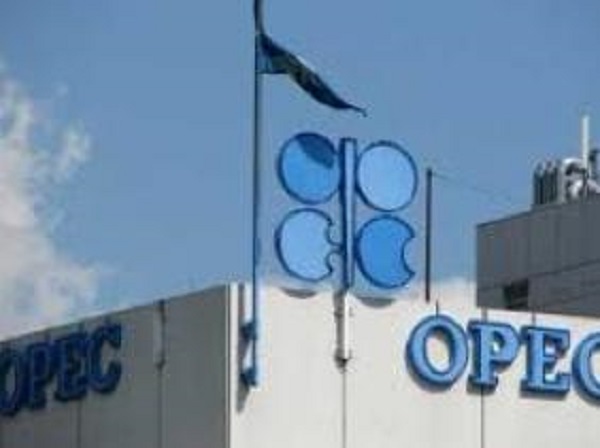 Accord OPEP-non OPEP: l’Algérie augmentera sa production pétrolière de 26.000 barils/j