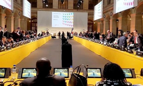 Conférence internationale du processus de Bologne: Tahar Hadjar à Paris