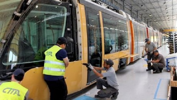 Transport urbain : Yousfi visite l’usine de CITAL à Annaba