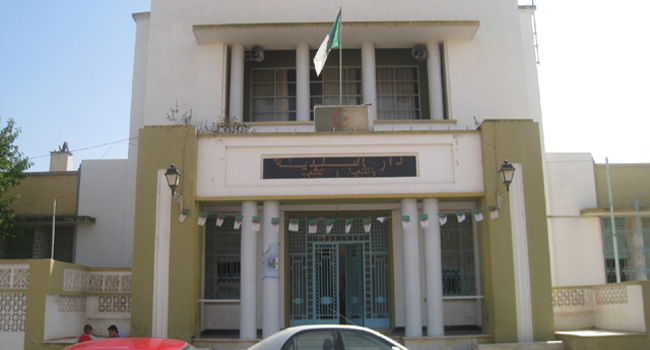 Hassi mameche : Les exclus du couffin de ramadan protestent devant l’APC