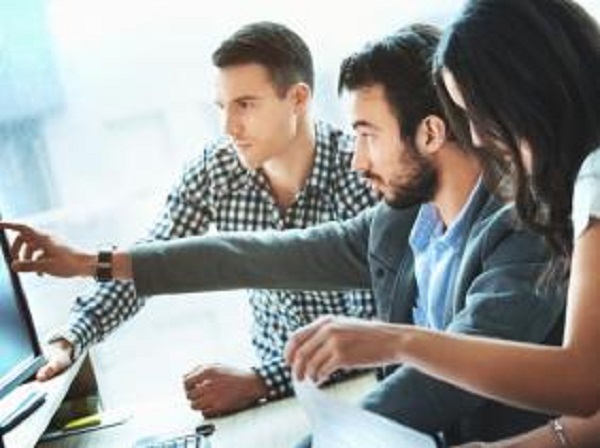 Oran : mise en place d&rsquo;une plateforme Web dédiée à l&rsquo;insertion professionnelle