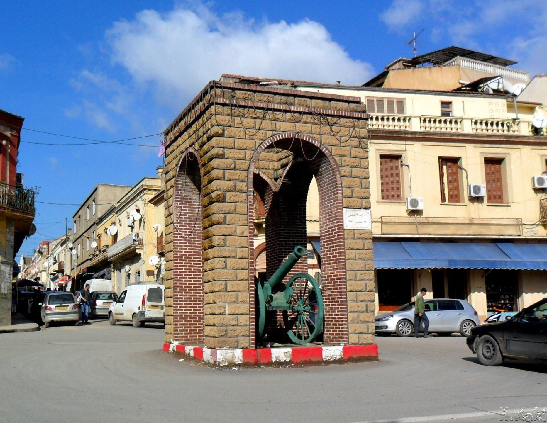 Tipasa: le Canon de Koléa retrouve sa place au centre ville après une éclipse de deux ans
