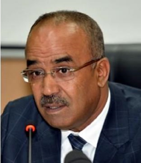 Au 2e jour de sa visite à Sétif : Bedoui parle aux jeunes