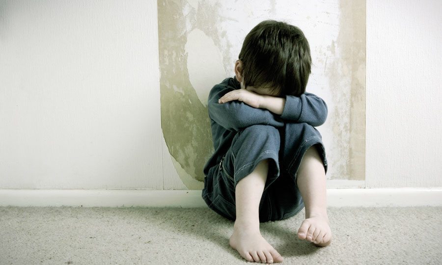 Maltraitance et agression sexuelle : 6000 enfants victimes de violence