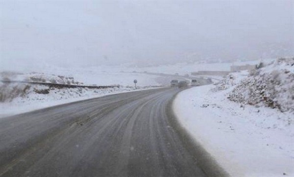 La neige fait de nouveau son apparition à Batna