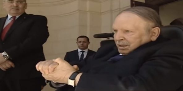 En Direct : Sortie Du Président de la république Abdelaziz Bouteflika à Alger