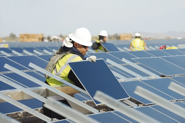 L&rsquo;Etat déterminé à réaliser le Programme national des énergies renouvelables et de l&rsquo;efficacité énergétique