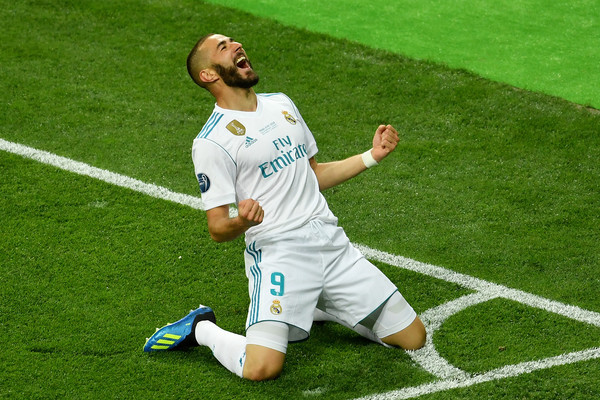 Ribéry félicite Benzema… et égratigne l’équipe de France: On t’a mis un carton rouge qui dure depuis presque 3 ans…