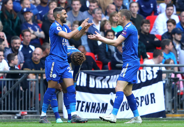 Leicester City: Après Man City, un autre club anglais s’intéresse à Mahrez