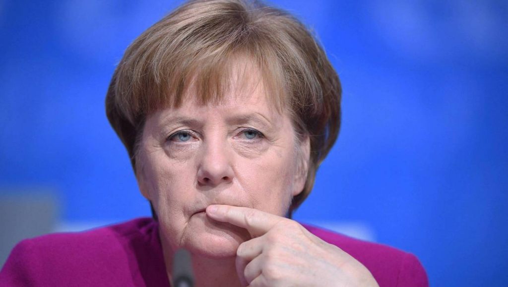 Merkel précise ses idées pour une réforme de la zone euro