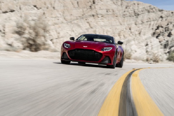 Aston Martin : DBS Superleggera, de la classe et de la puissance à en revendre