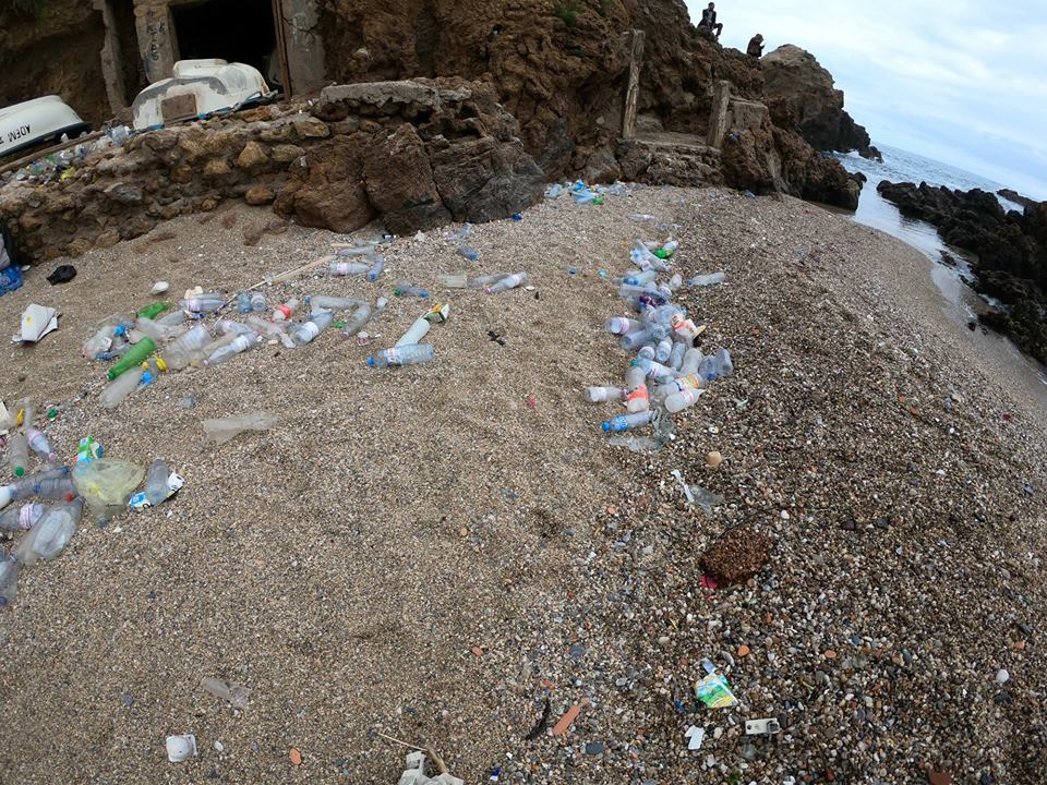 Colère de la bled-trotteuse Ihcène après son retour à la plage de Rais Hamidou