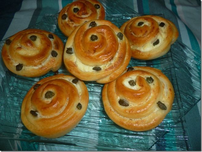 Mini-pains farcis aux olives