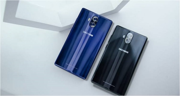 Une première en Algérie : DOOGEE Mix Lite, un Smartphone sans bordures de 5,2 pouces pour les utilisateurs à petit budget.