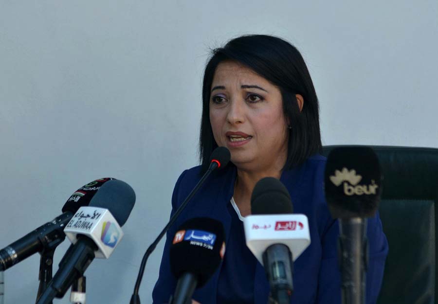 Zerouati:”L’Algérie transformée en une gigantesque décharge”