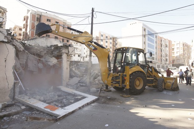 Pour éviter leur squat par de nouvelles familles: Démolition de six immeubles désaffectés, à Haï Derb