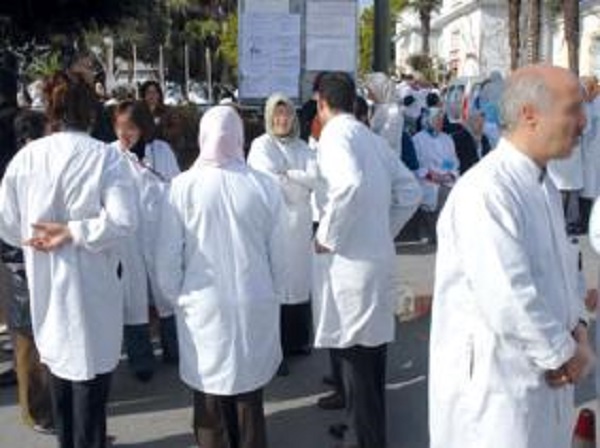 Le SNECHU annonce le gel de la grève dans le Centre