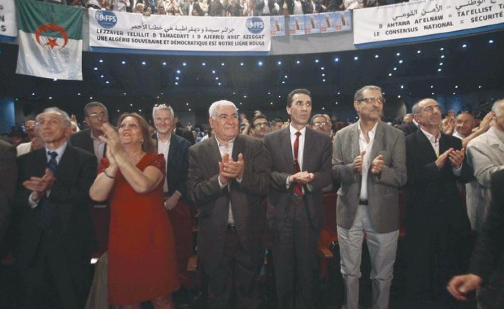 La double bataille politique et organique du FFS