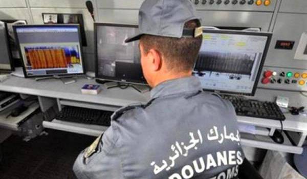 Transfert illicite à Constantine: saisie de plus de 55 000 euros