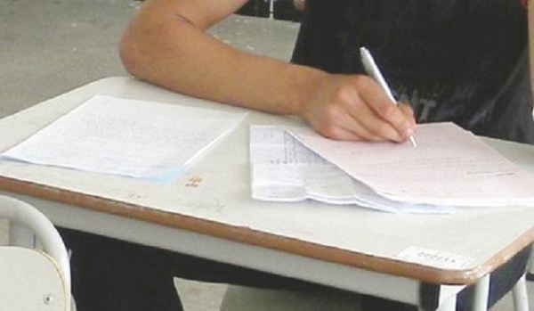 Bac : absentéisme, tentatives de triche et agressions