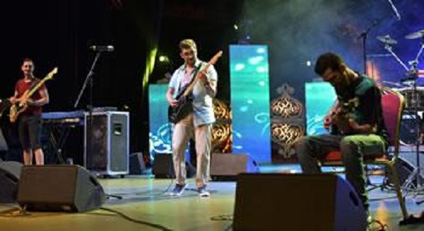 Il s’est produit à la grande salle de spectacle le Zénith: Le groupe El Taïa a « conquis » Constantine