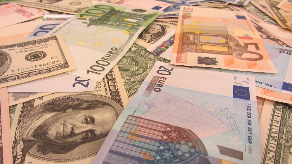 Déclaration de devises : Quelle somme l’Algérien a-t-il le droit de transférer ?