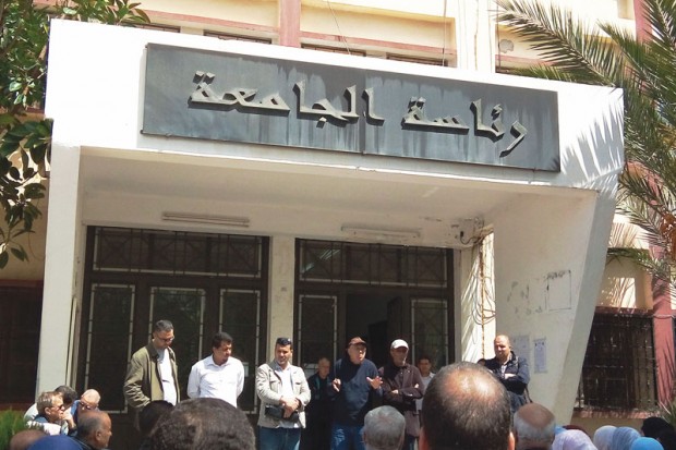 Sit-in tenu hier à l&rsquo;université Alger 2: Les enseignants protestent contre les mauvaises conditions de travail (VIDÉO)