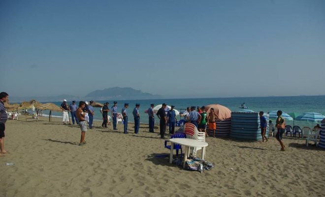 Oran Un Père De Famille Tué Par La Mafia Des Plages