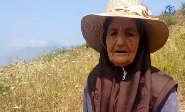 Chlef: avec un diplôme de la formation professionnelle à 82 ans, Aicha un modèle de réussite