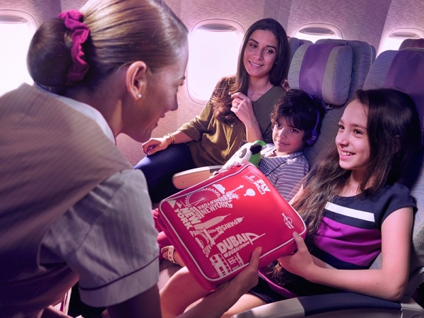 Vos enfants voyagent gratuitement avec Emirates