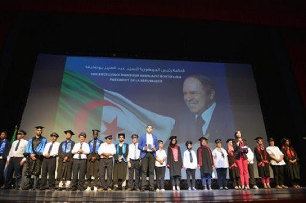 Poste et TIC: des étudiants algériens et africains honorés à Alger
