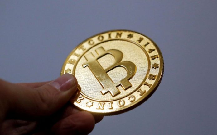 Cryptomonnaies: le bitcoin au-dessus des 8.000 dollars