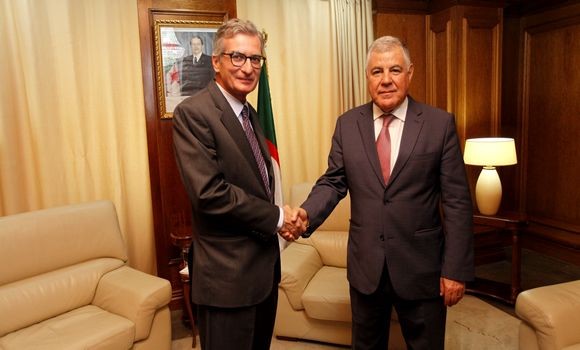 Algérie-Espagne: la coopération énergétique évoquée à Alger