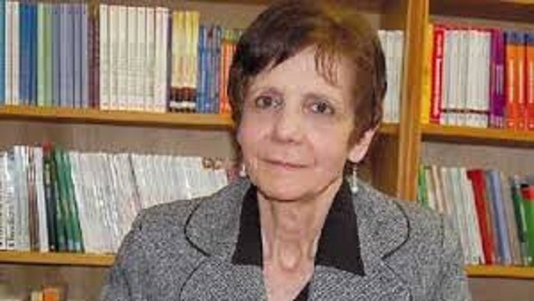 Mme Aslaoui nous écrit