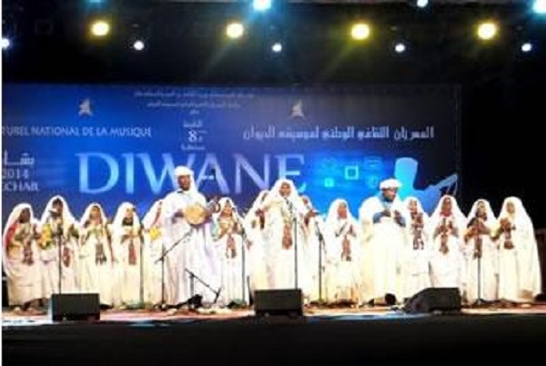 Béchar: Noujoum Saoura remporte le Premier Prix du festival diwane