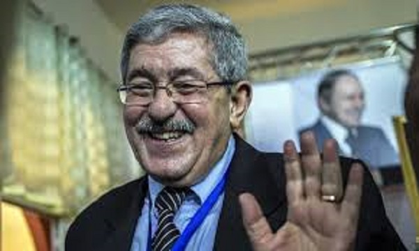 BAC 2018 : Ouyahia préside une cérémonie en l&rsquo;honneur des meilleurs lauréats