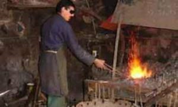 Tizi-Ouzou : inauguration de la 4ème édition de la fête de la forge à Bouzguène