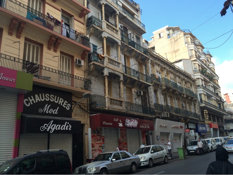 Travaux d’embellissement : 750 milliards de cts pour la réhabilitation des immeubles d’Oran