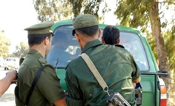 El Gammas: Vols sous la menace d&rsquo;armes blanches, deux individus arrêtés