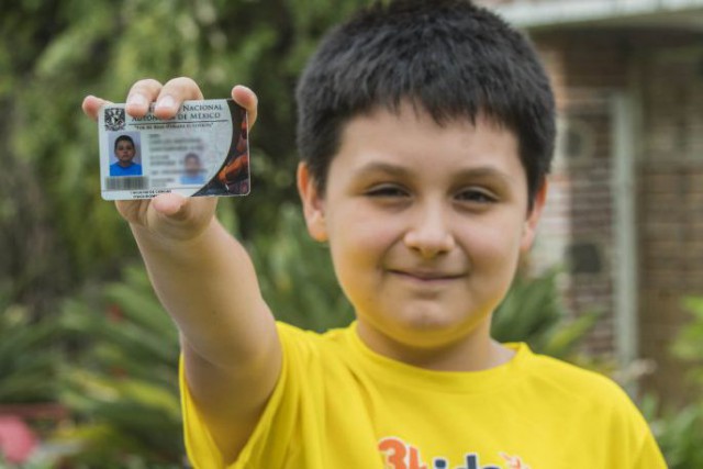 A 12 ans, il entre à l’université pour étudier la physique biomédicale