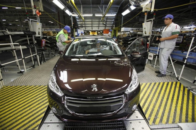 Montage automobile : l’usine Peugeot (Groupe PSA) en algérie sera implantée à Tafraoui (Oran)