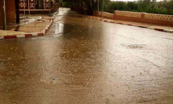 Inondations à Tamanrasset: Bedoui décide de dépêcher une commission ministérielle mixte