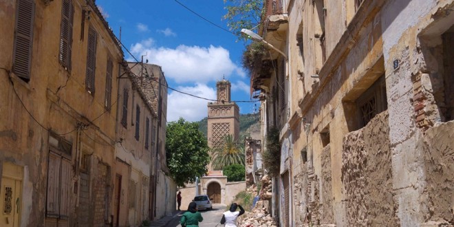 Habitat précaire : Plus de 2000 immeubles menaçant ruine à Oran