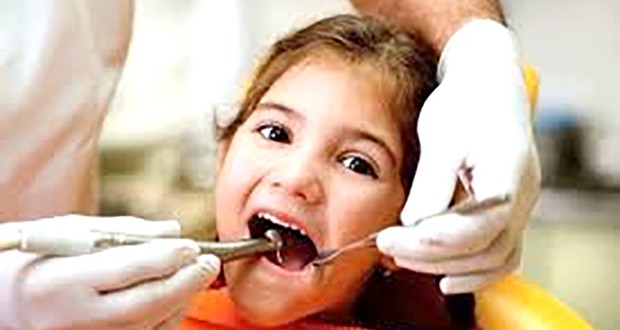 63% des enfants scolarisés ont une carie dentaire